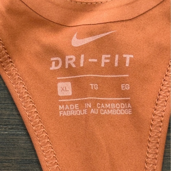 Nike Dri-Fit Sleek Standard Fit Sleeveless‎ Tank Top Size XL Women - Picture 8 of 10